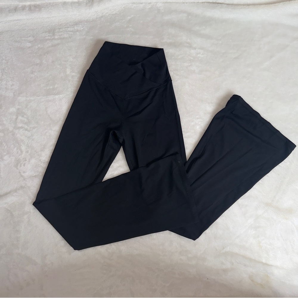 Black Crossover Flare Yoga Pants High Waist Bootcut Leggings